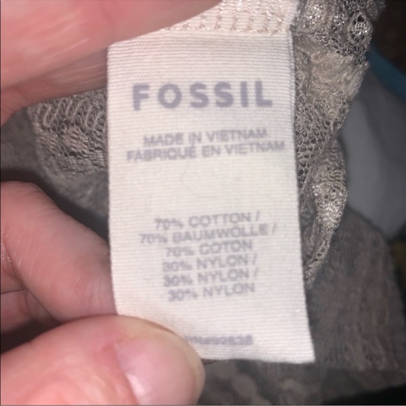 Fossil off white lace sheer top - Picture 3 of 6